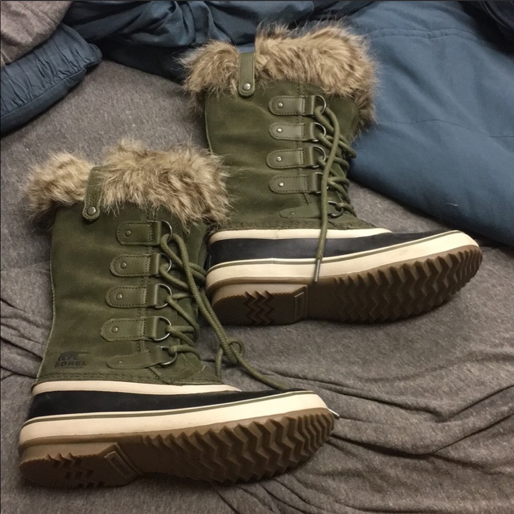Joan of Arc Sorel Boots